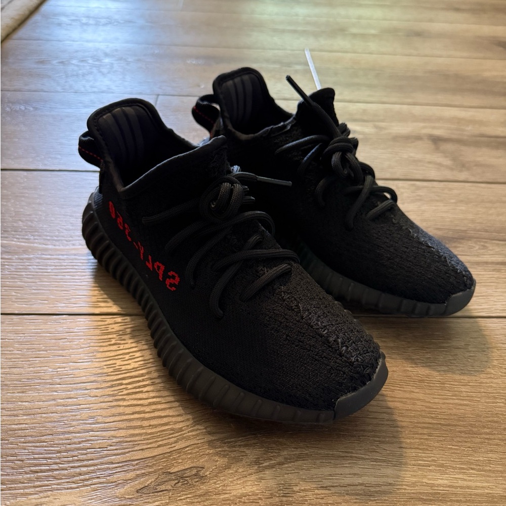 Adidas Yeezy boost 350 V2 Black Sneakers Low Bred